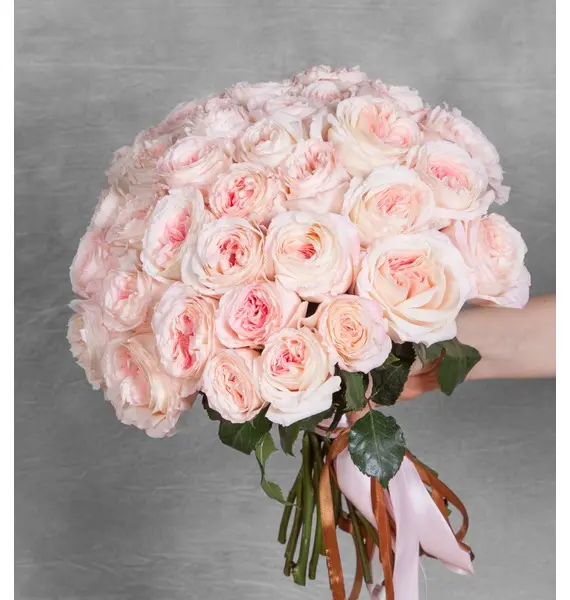 Фото Монобукет пионовидных роз "Mayras Bridal"  (15,25,35,51,75 или 101)
