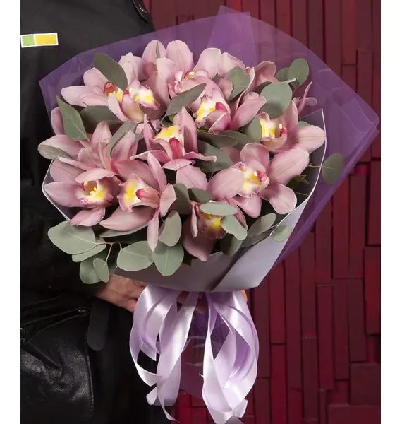 Фото Монобукет "Розовые орхидеи" (15,25,35,51,75 или 101)